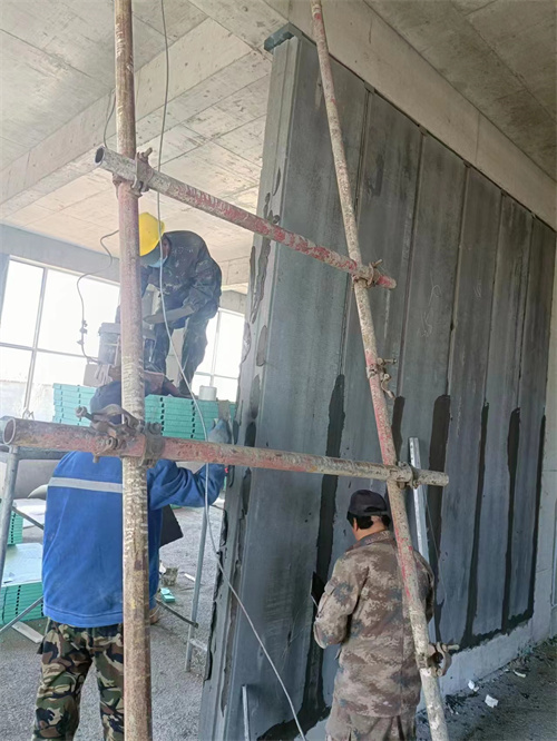 轻质隔墙板施工现场